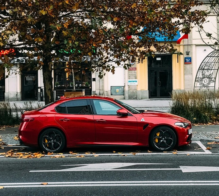 gadeals_admin/vehicle_category_images/car1.jpg